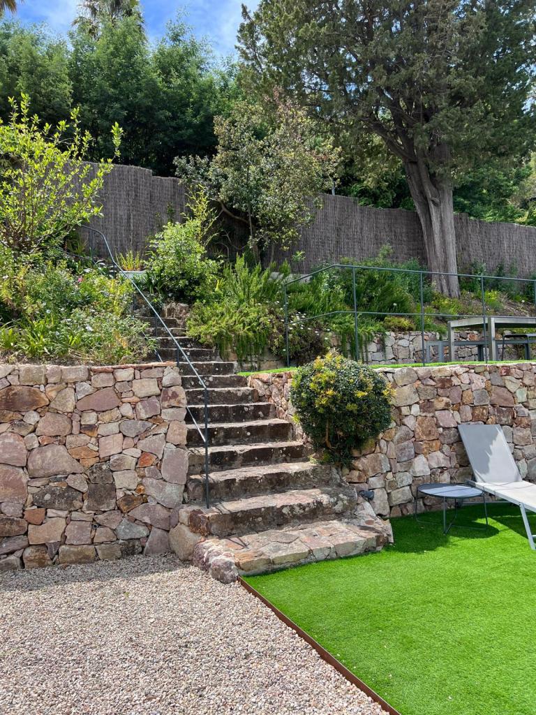 Murs de soutènement - restanques - Pierres sèches