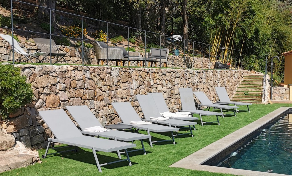 mur de soutènement - mur en pierre sèche - aménagement extérieur Théoule-sur-Mer